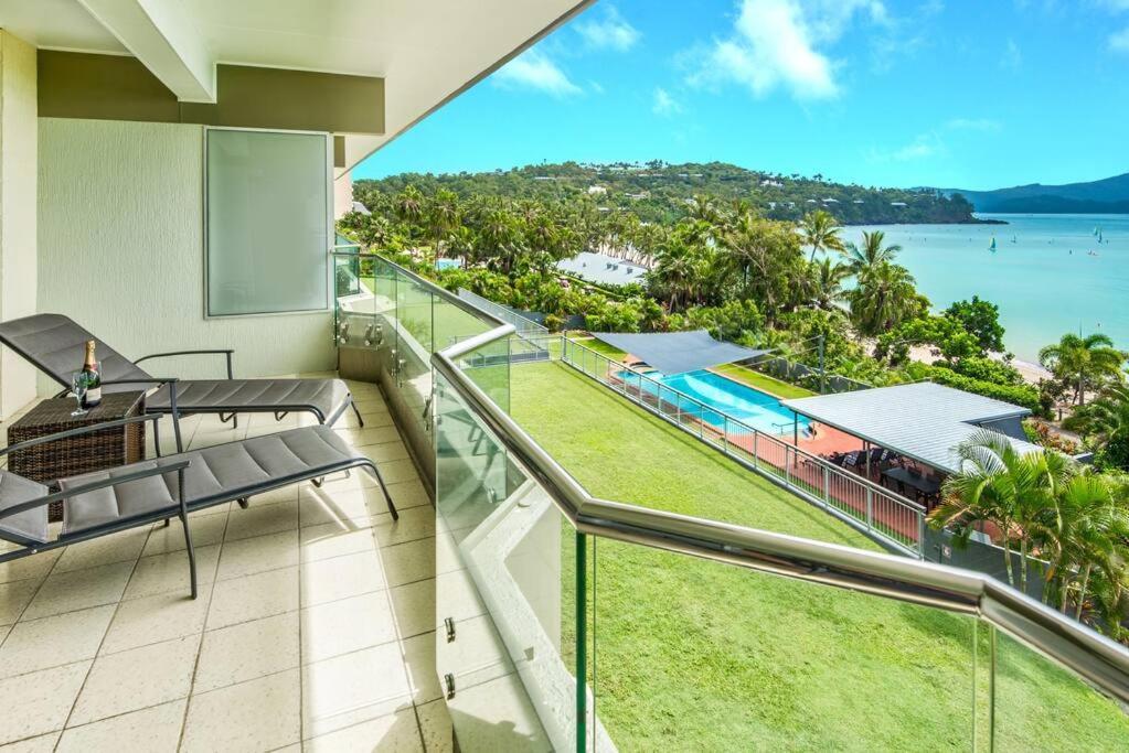 Apartment Hibiscus 207 & Free Buggy - Hamilton Island