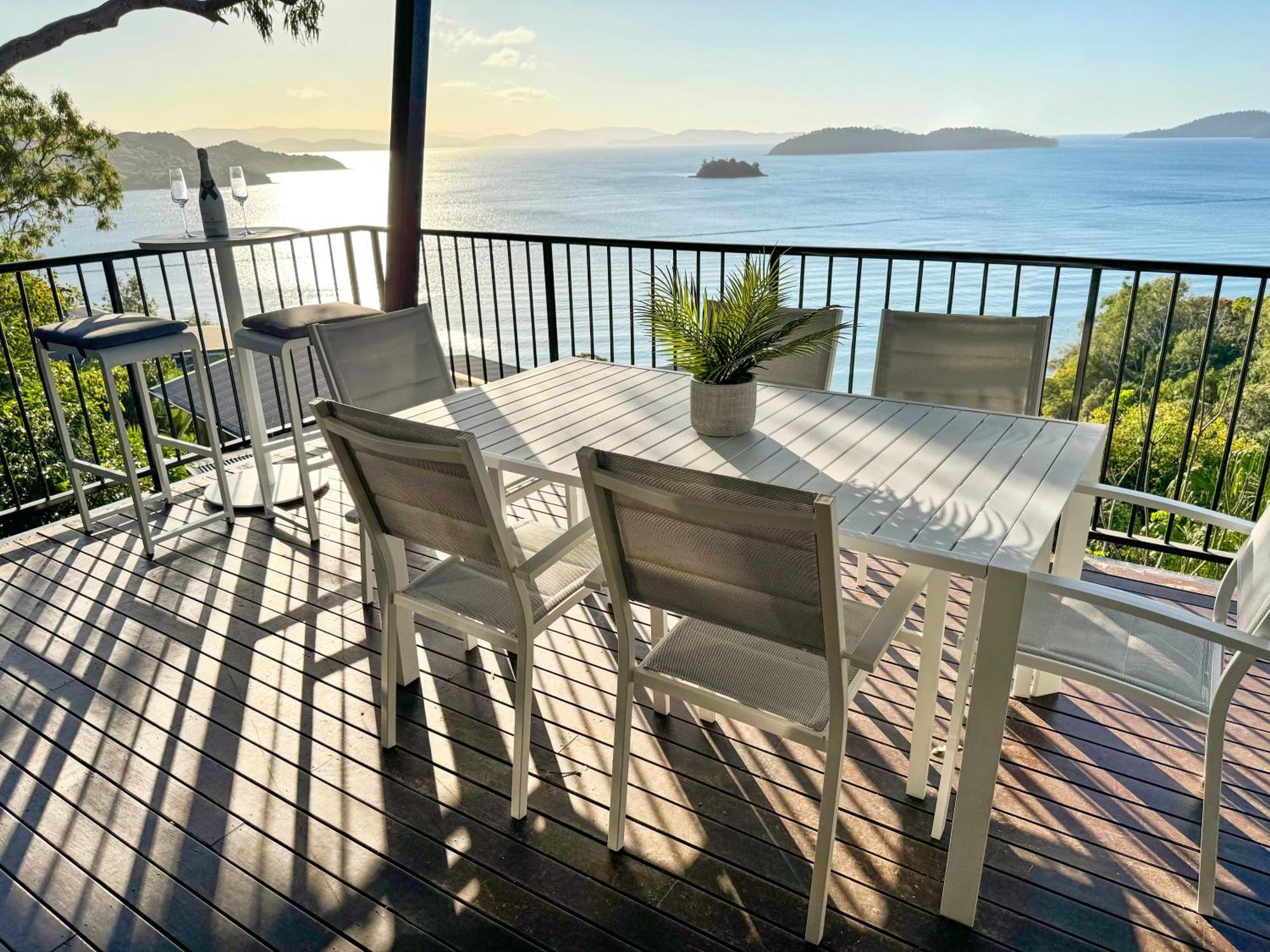 Paradise Palms - Panorama 1
