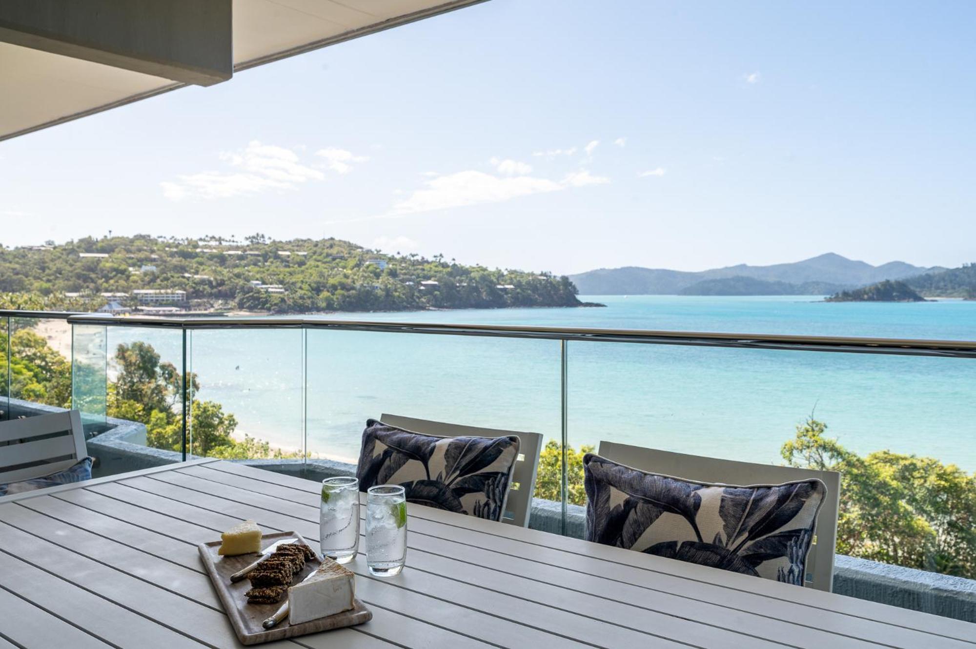 Apartment Frangipani Apartments On Hamilton Island By Hiha *