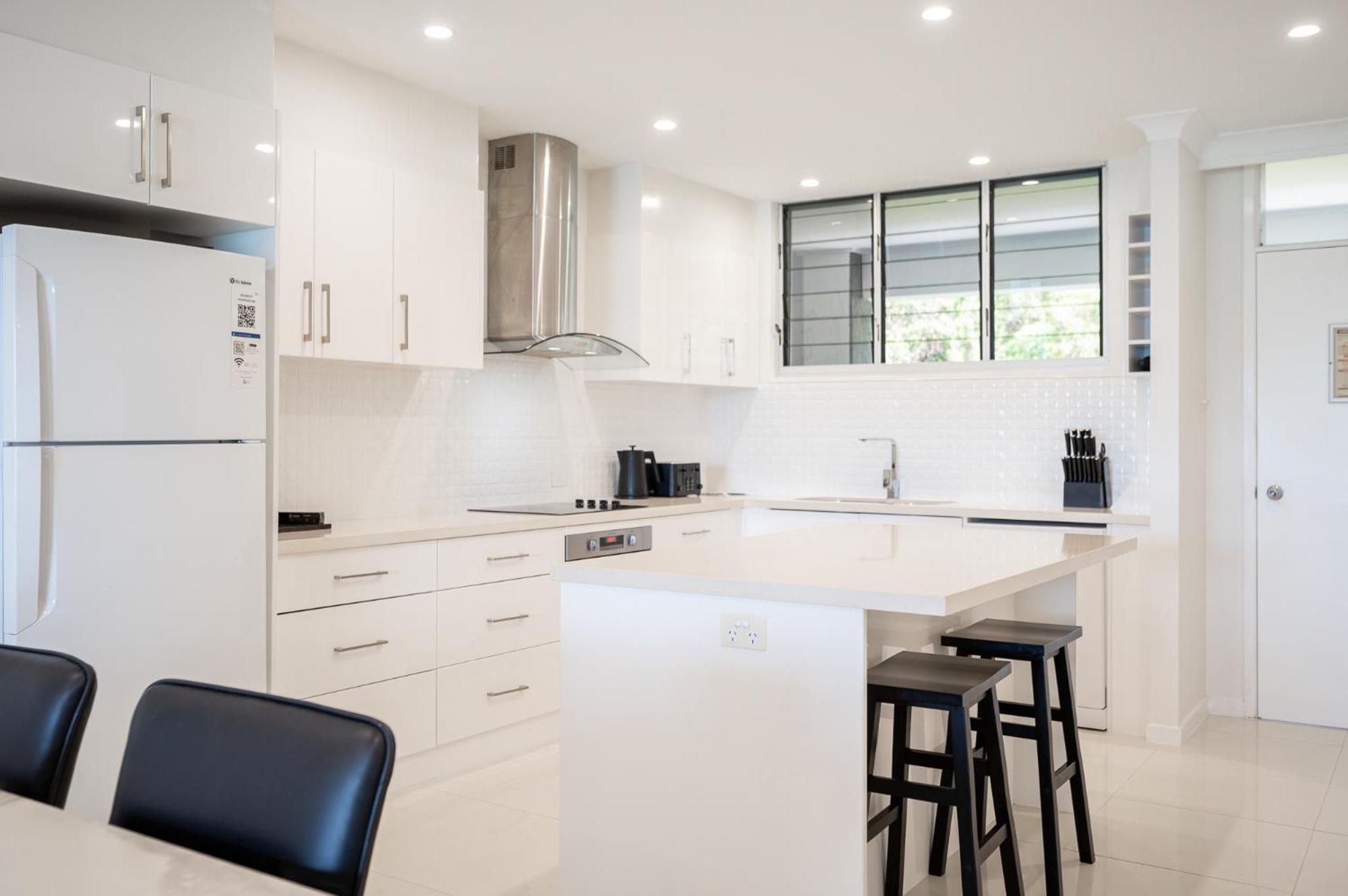 Apartment Frangipani Apartments On Hamilton Island By Hiha