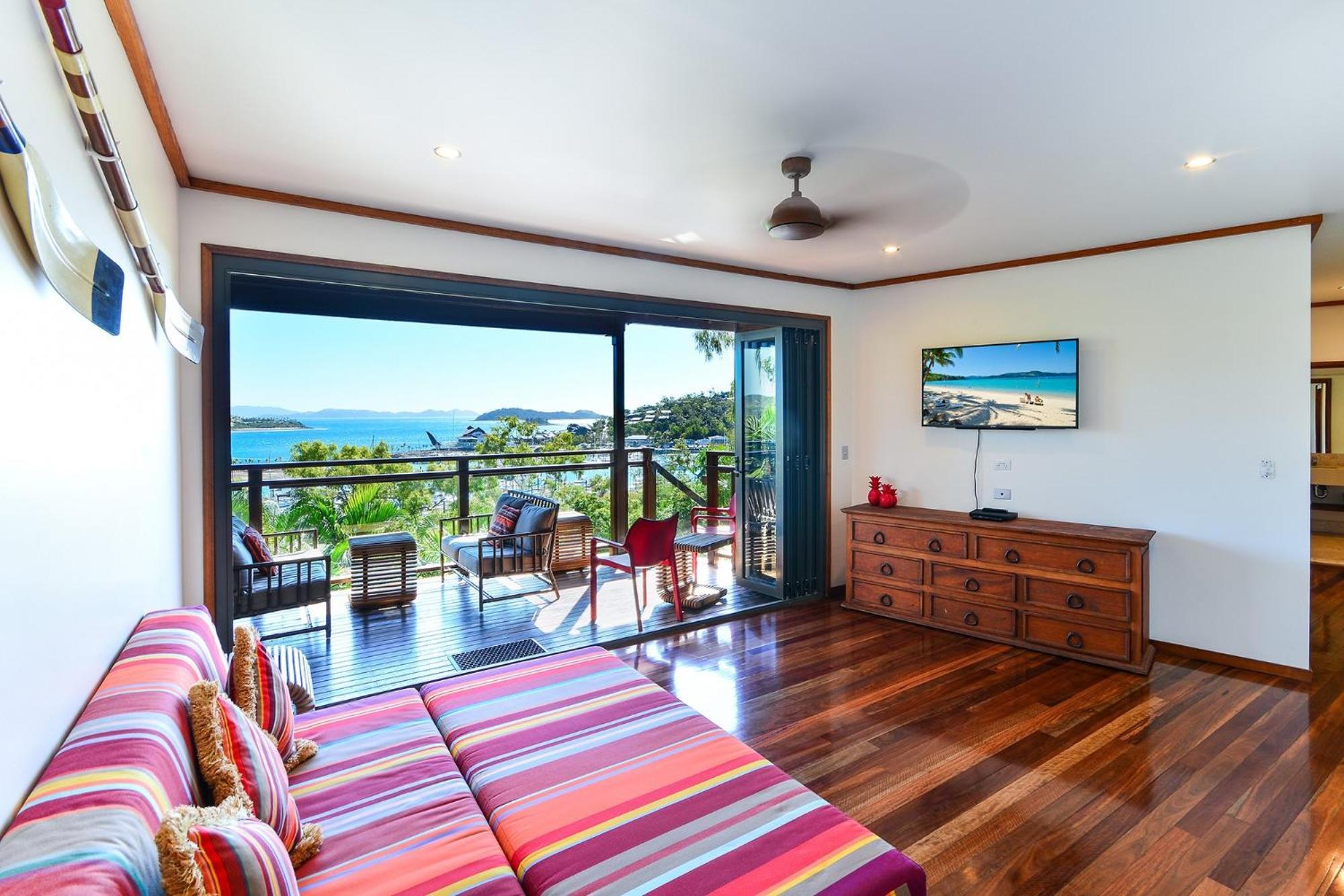 Alang Alang On By Hiha Holiday home Hamilton Island