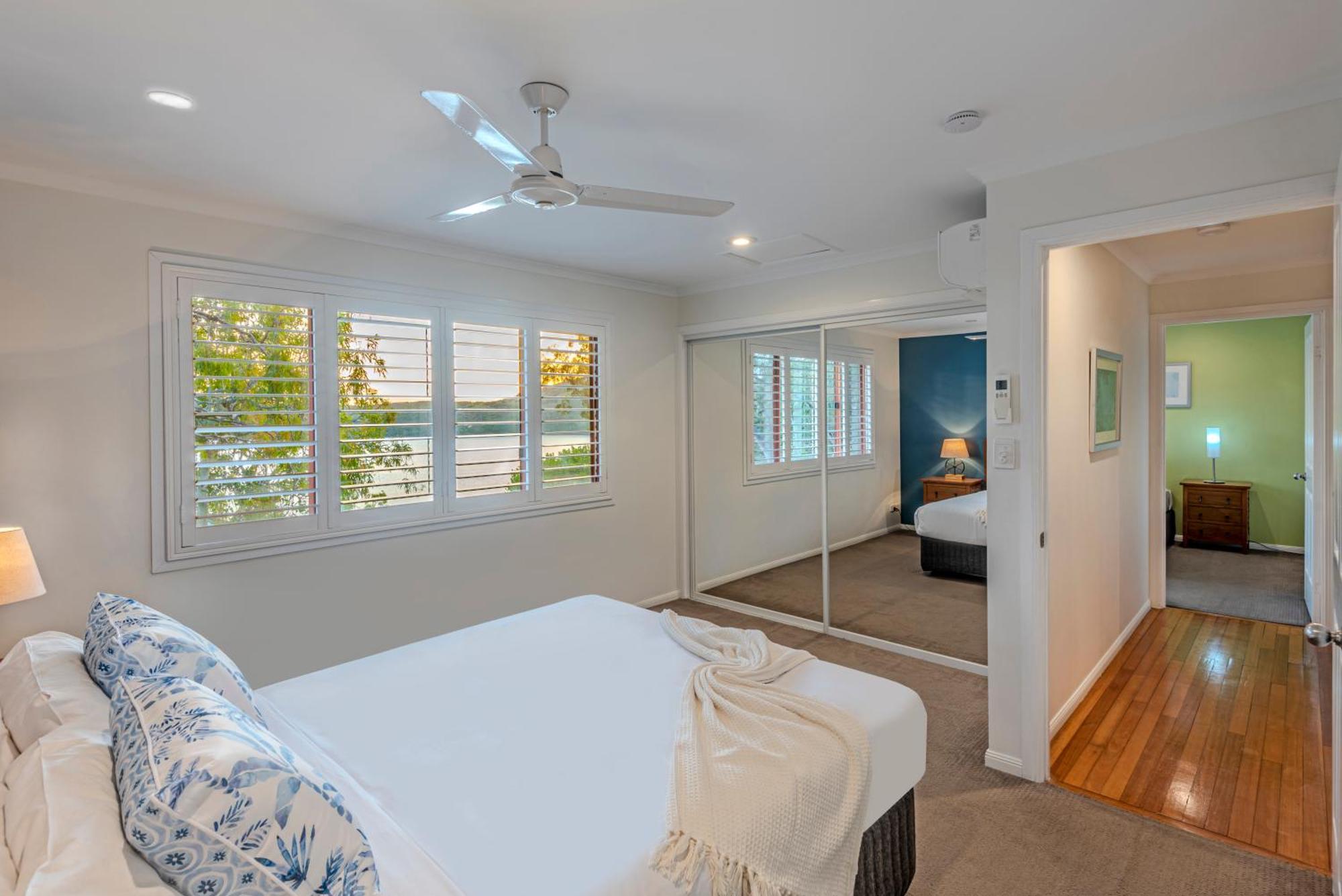 Heliconia 1 3 Bedroom Ocean Views With Golf Buggy Holiday home Hamilton Island