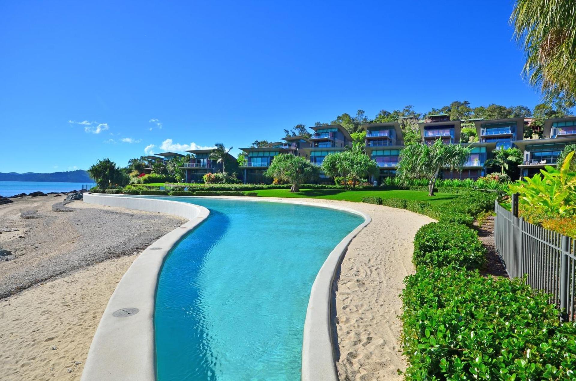 Yacht Club 33 Serenity House Ocean Views 2 Buggies Villa