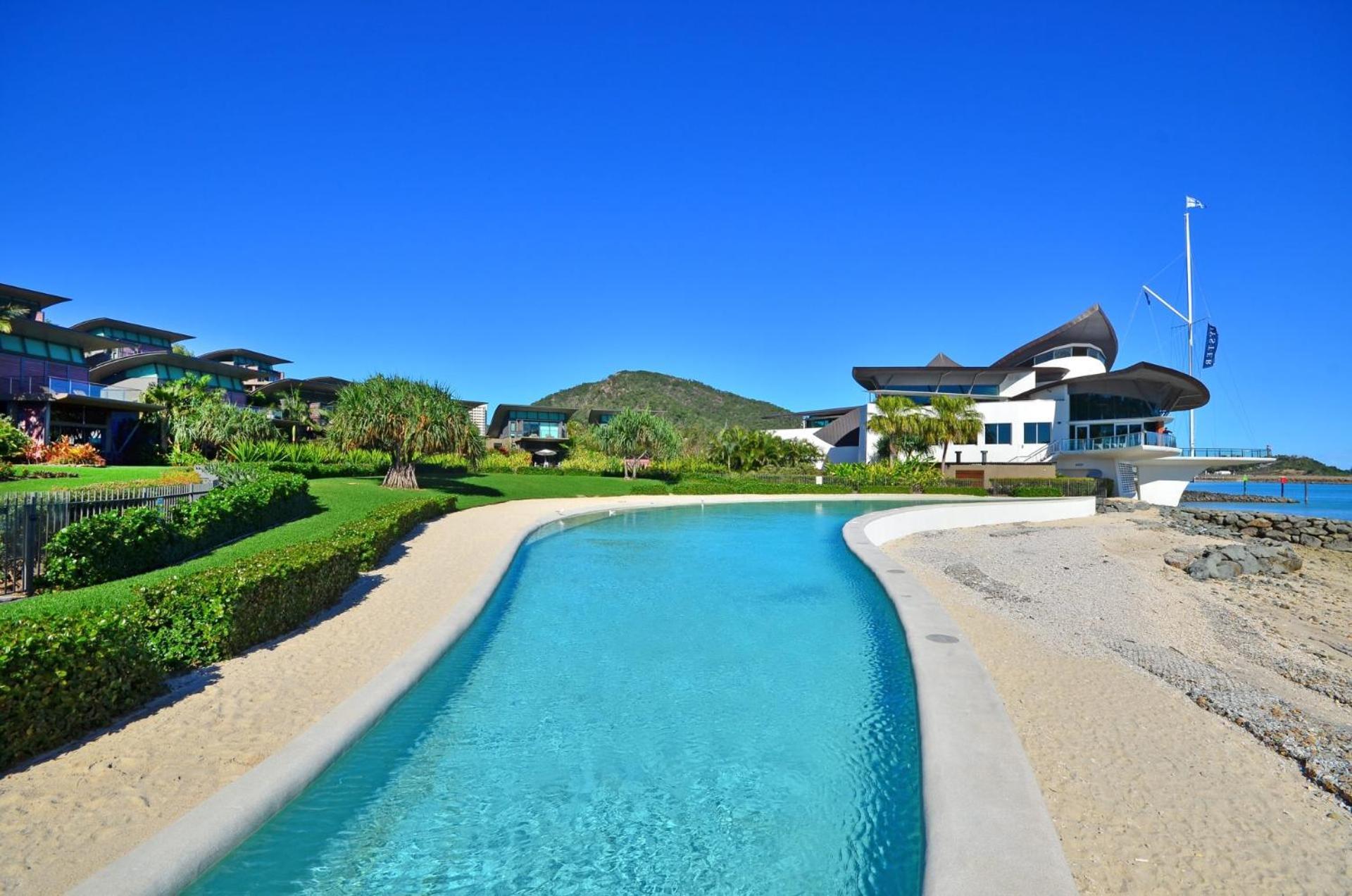 Villa Yacht Club 33 Serenity House Ocean Views 2 Buggies