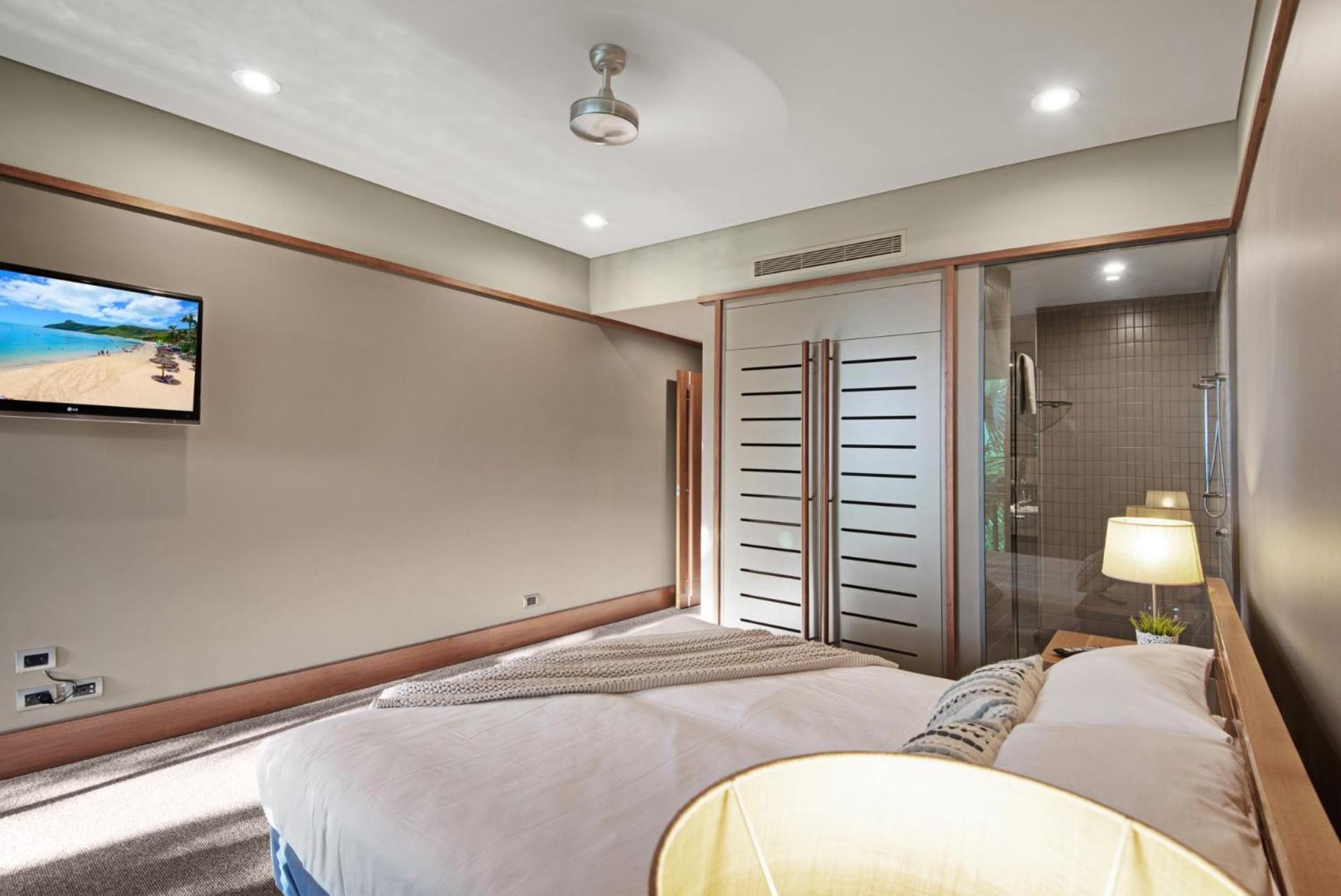 Yacht Club 33 Serenity House Ocean Views 2 Buggies * Hamilton Island