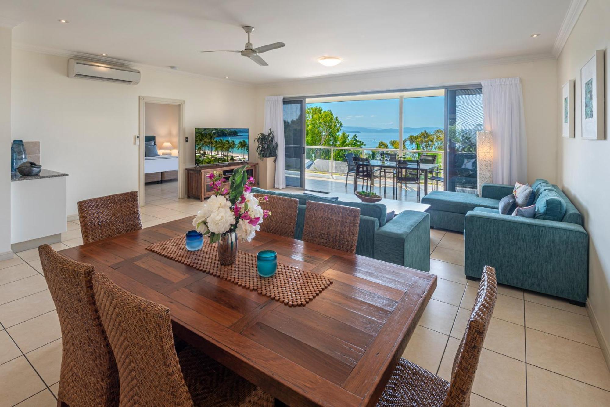 Apartment Blue Water Views *