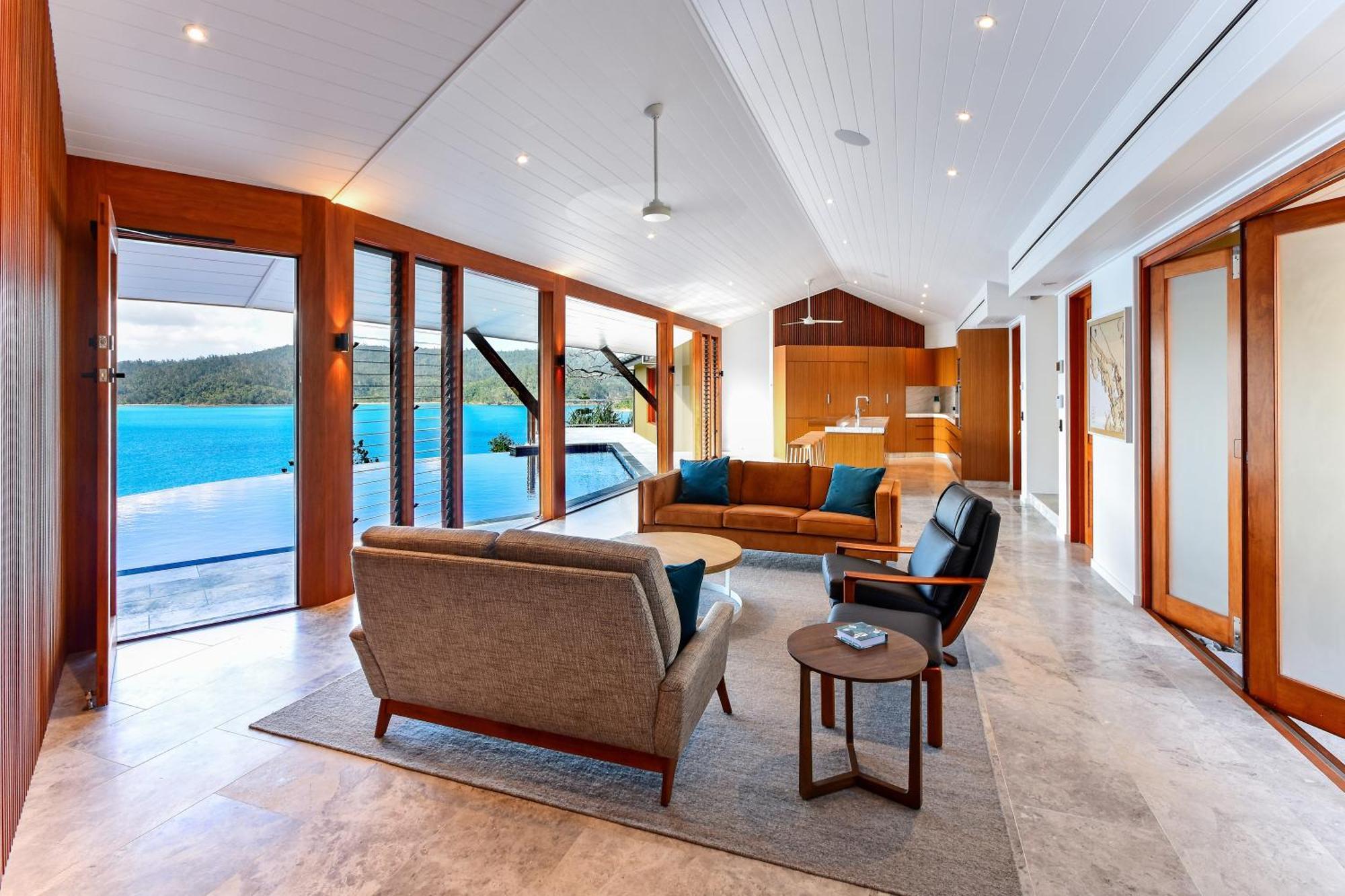 Papillon On By Hiha Hamilton Island