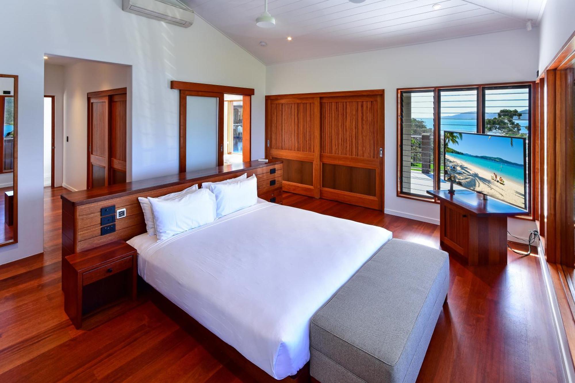Papillon On By Hiha * Hamilton Island