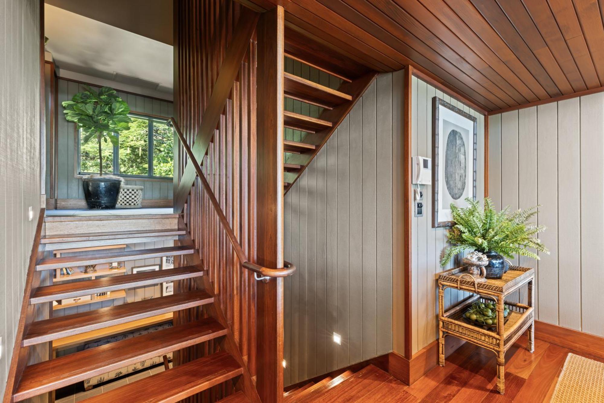 Yacht Club Apartment Hamilton Island