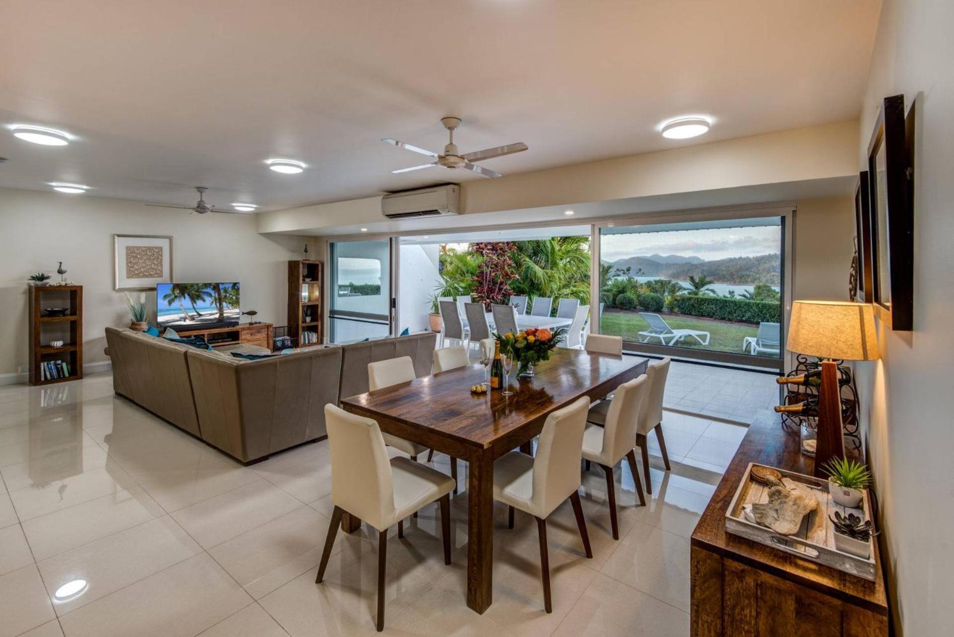 Apartment Bella Vista East 3 Luxury Ocean Views Large Flat Grassed Area And Buggy *