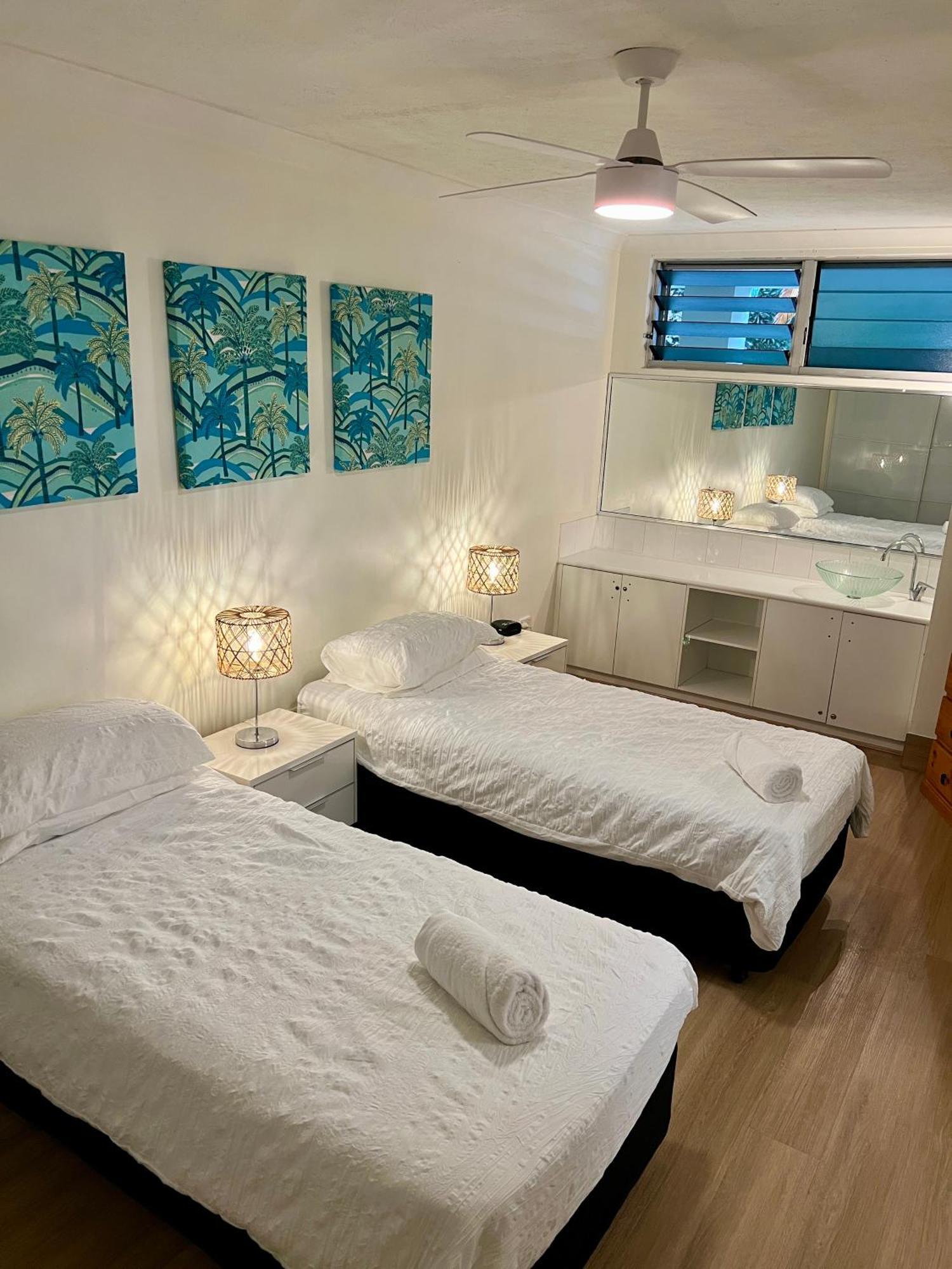 Poinciana 008 Ground Floor 2bedrooms Free Buggy Apartment Hamilton Island