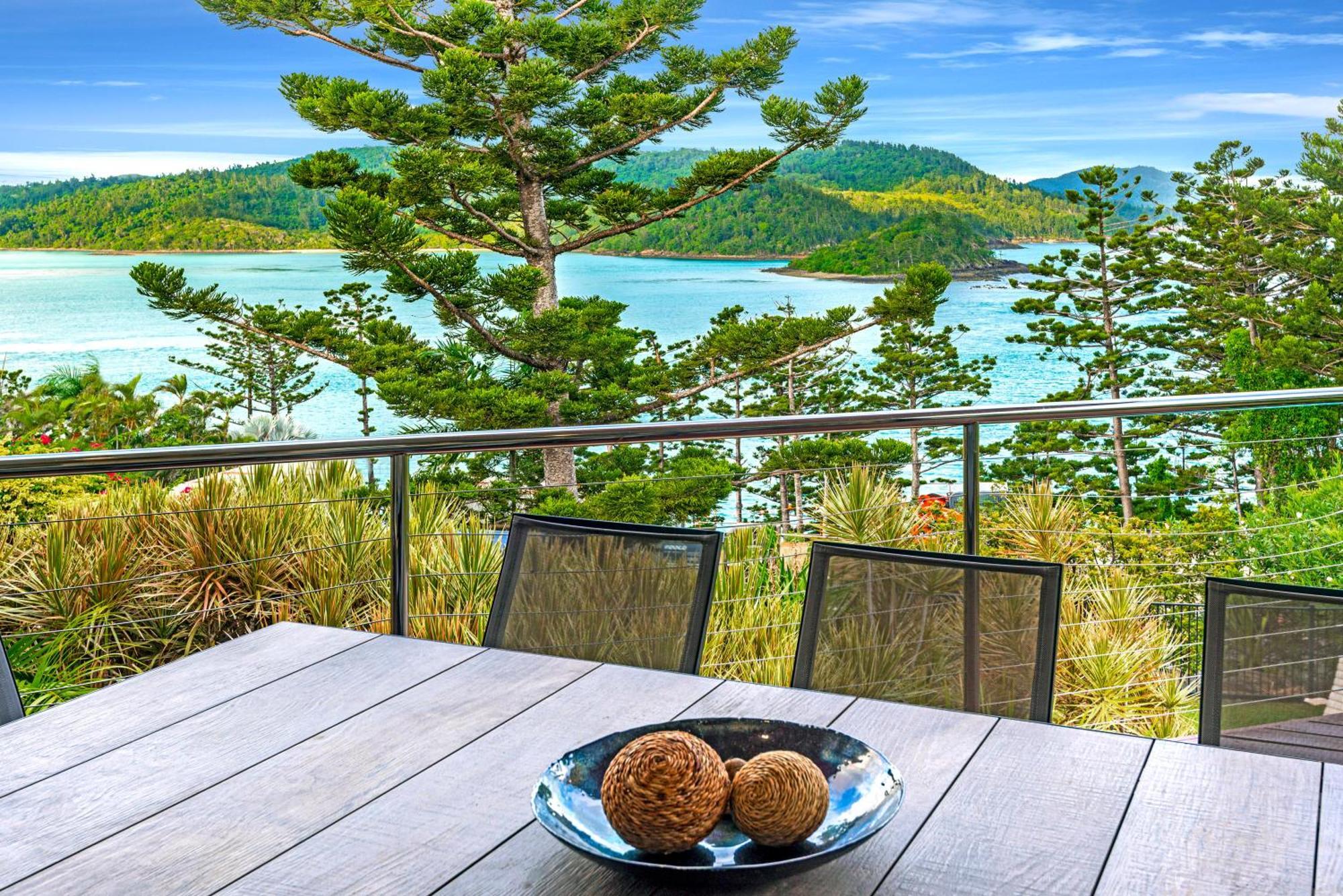 Cooinda Gardens On By Hiha
