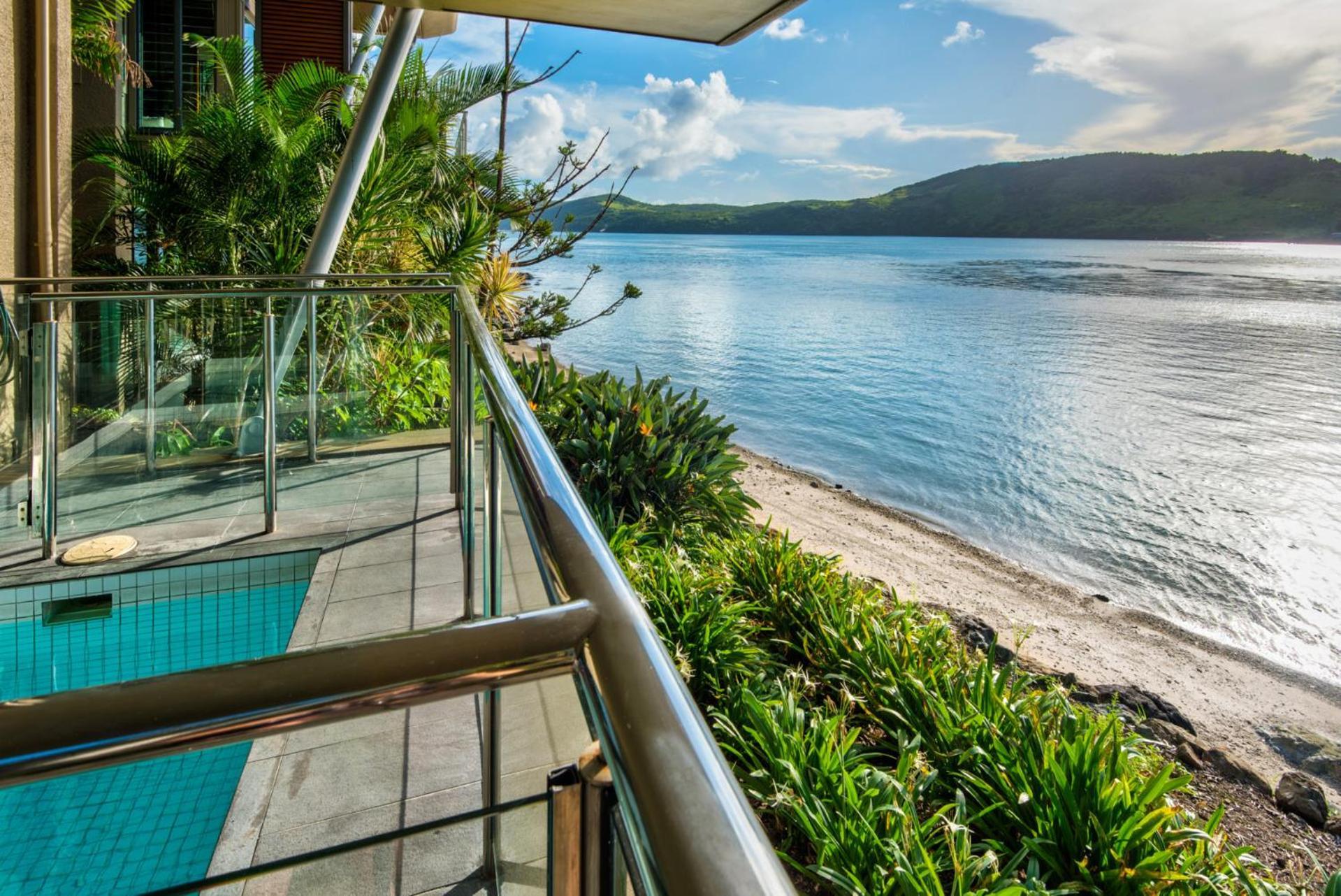 Villa Yacht Club 19 - Ocean Front, Pool And 2 Buggies *