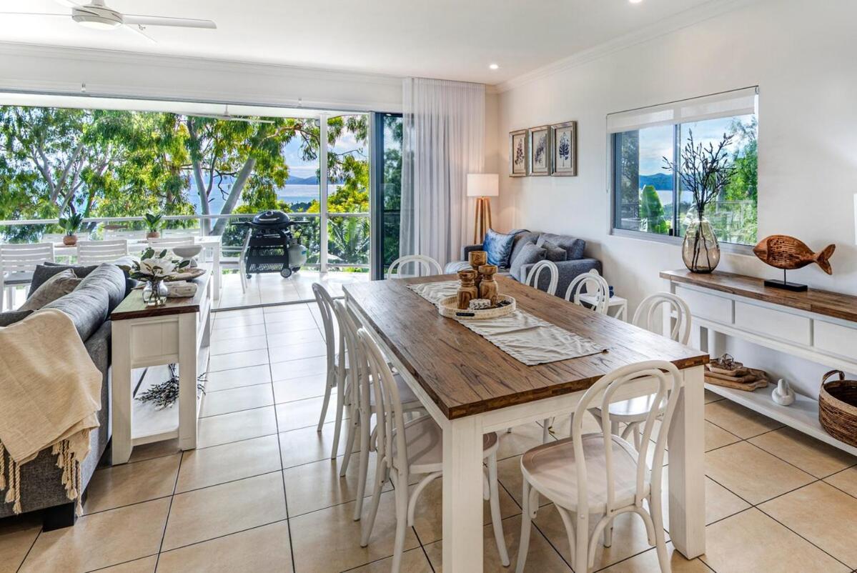 Apartment Blue Water Views 17 - Free Buggy Included! Hamilton Island
