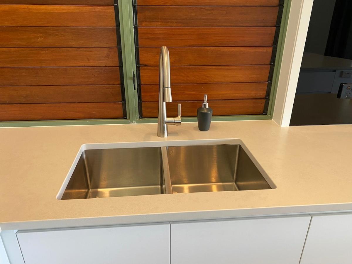 3 Bedroom Villa, Great Views, Buggy * Hamilton Island