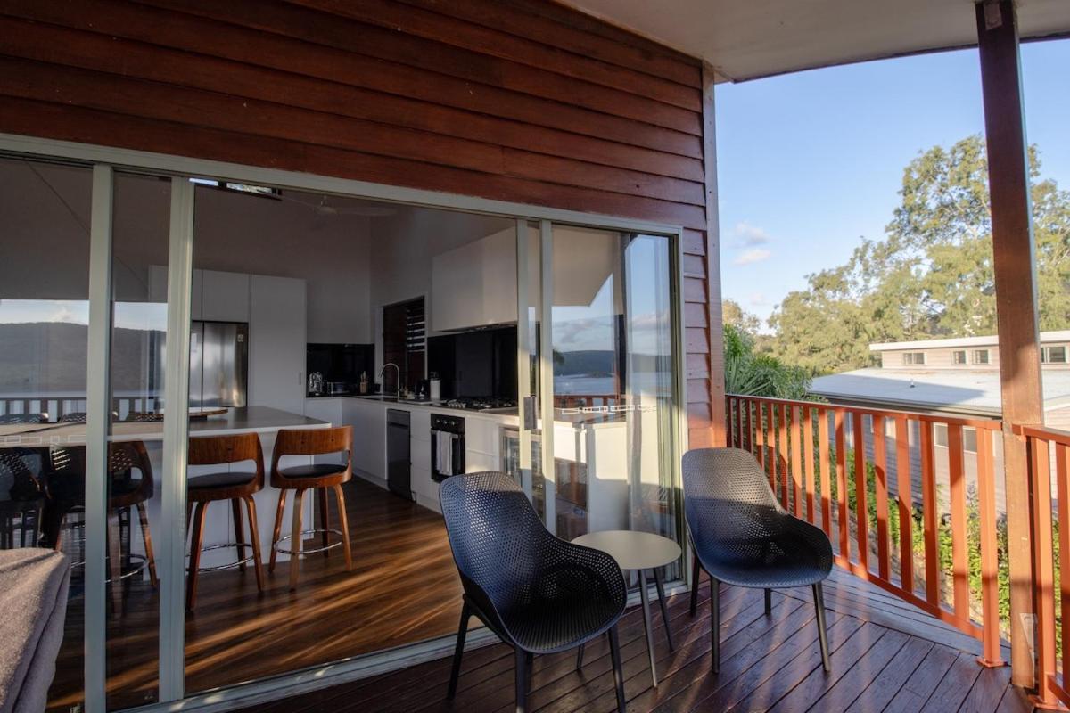Villa 3 Bedroom Villa, Great Views, Buggy