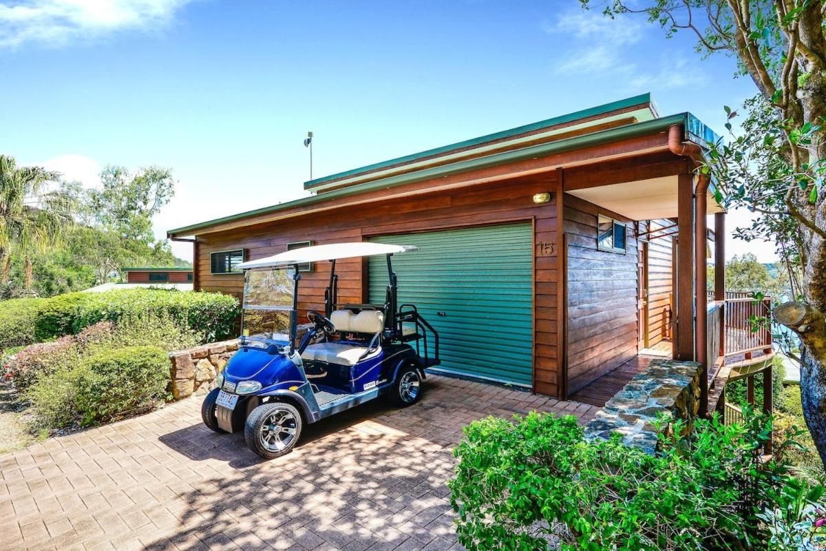 3 Bedroom Villa, Great Views, Buggy Villa Hamilton Island