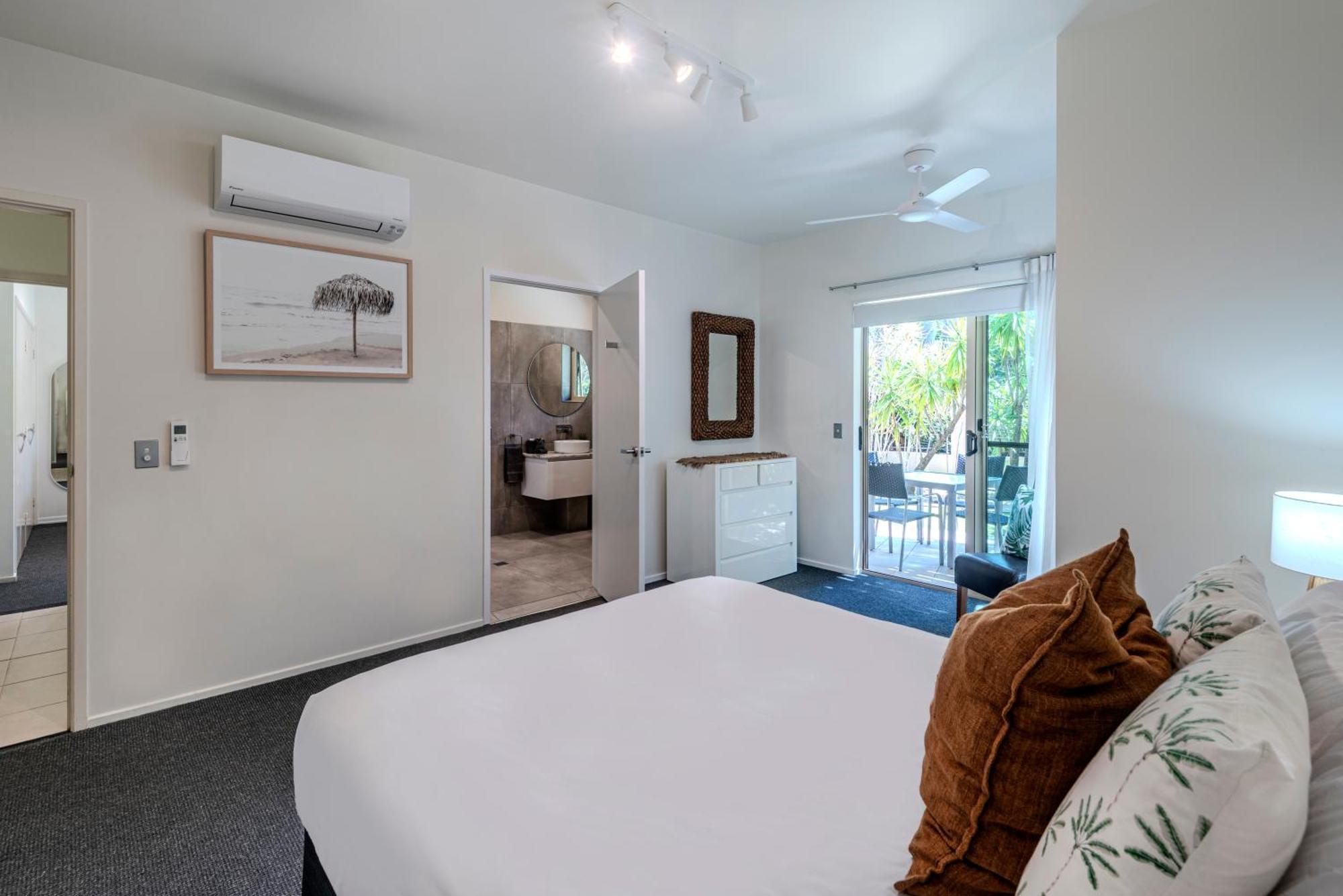 Cooinda Gardens 6 On By Hamorent Hamilton Island