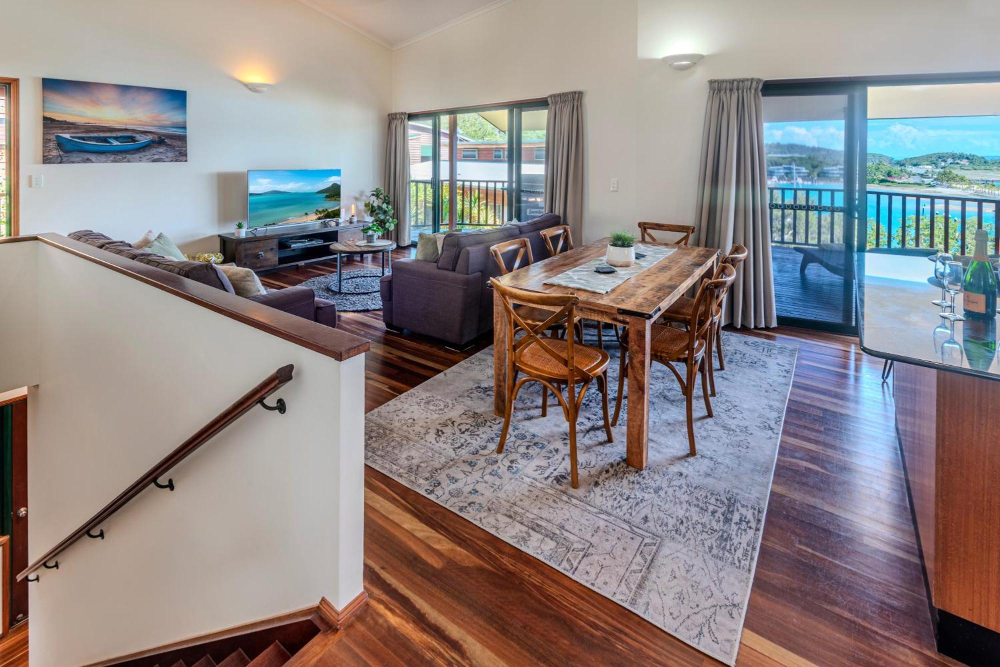 Casuarina Cove 1 On By Hamorent Hamilton Island
