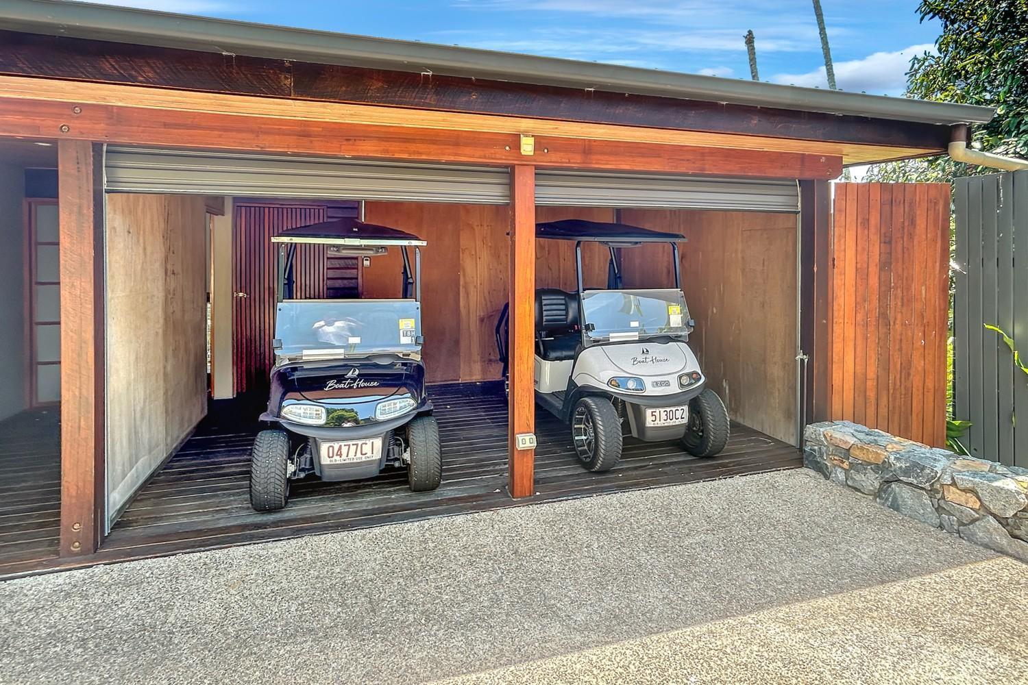 The Boathouse 4 Bedroom Luxury Private House