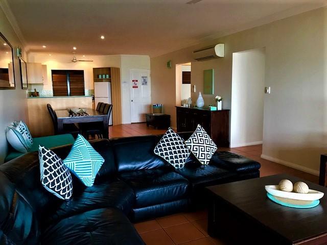 Compass Point 8 Apartment Hamilton Island