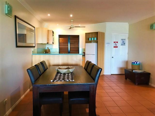 Apartment Compass Point 8