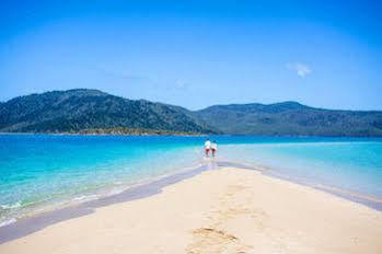 Qualia Hotel