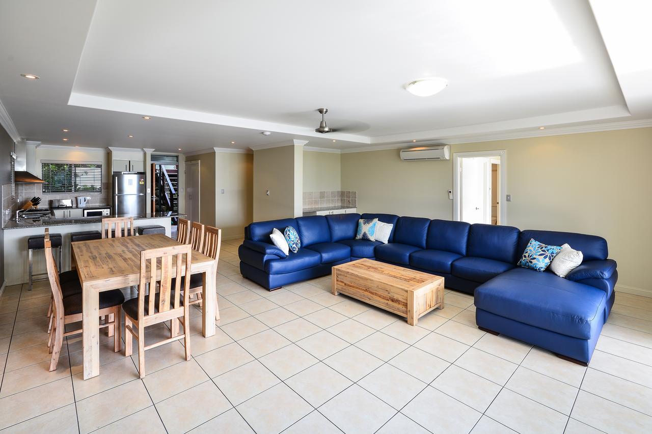 Blue Water Views Apartment *
