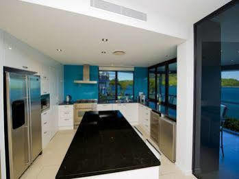 Edge 5 Oceanfront 3-bedroom - Featuring An Infinity Pool, Bath, Buggy And Valet Service Villa Hamilton Island