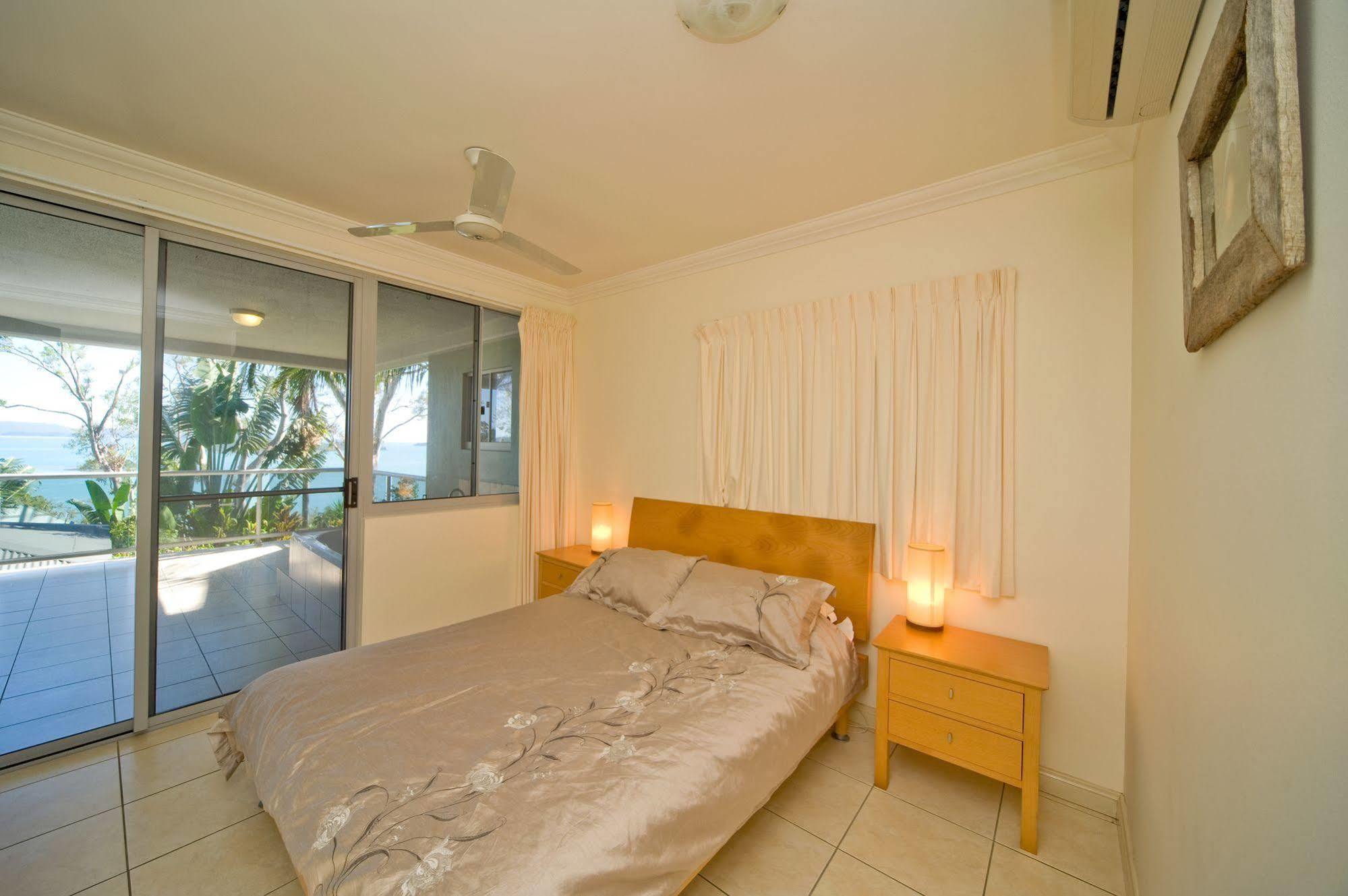 Blue Water Views * Hamilton Island