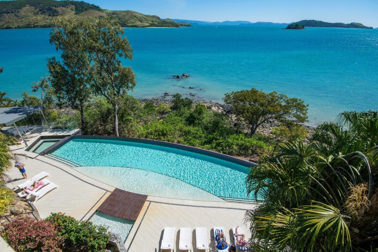 Edge 2 - Oceanfront Luxurious And Spacious 4 Bedroom Split Level With Buggy And Valet Service Apartment Hamilton Island