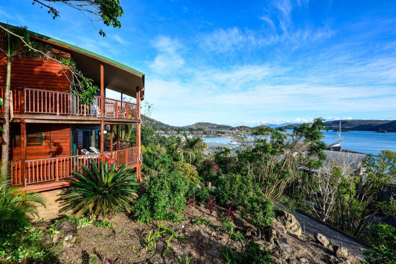 Casuarina 16 - 3 Bedroom House With 180 Degree Ocean Views, Buggy & Valet Service Hamilton Island