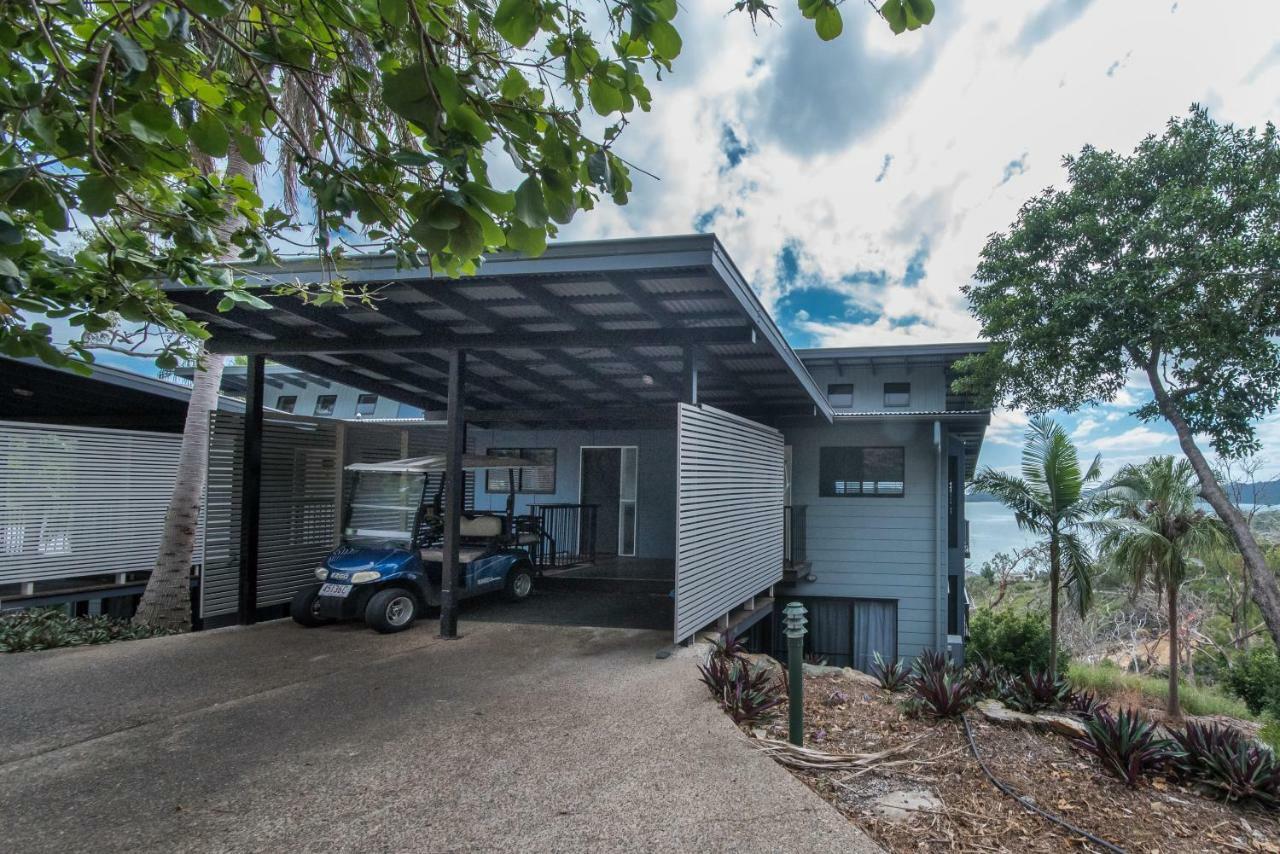 Panorama 11 - * Hamilton Island