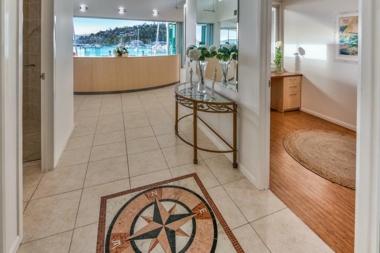 Pavillions Penthouse 25 - Luxury Waterfront With Private Roof Pool And Buggy * Hamilton Island