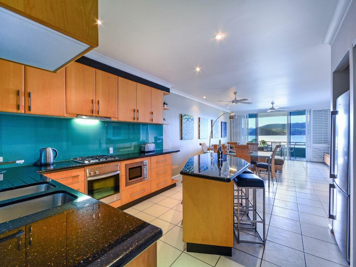 Apartment Hibiscus On By Hiha