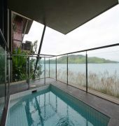 Hotel Yacht Club 3*