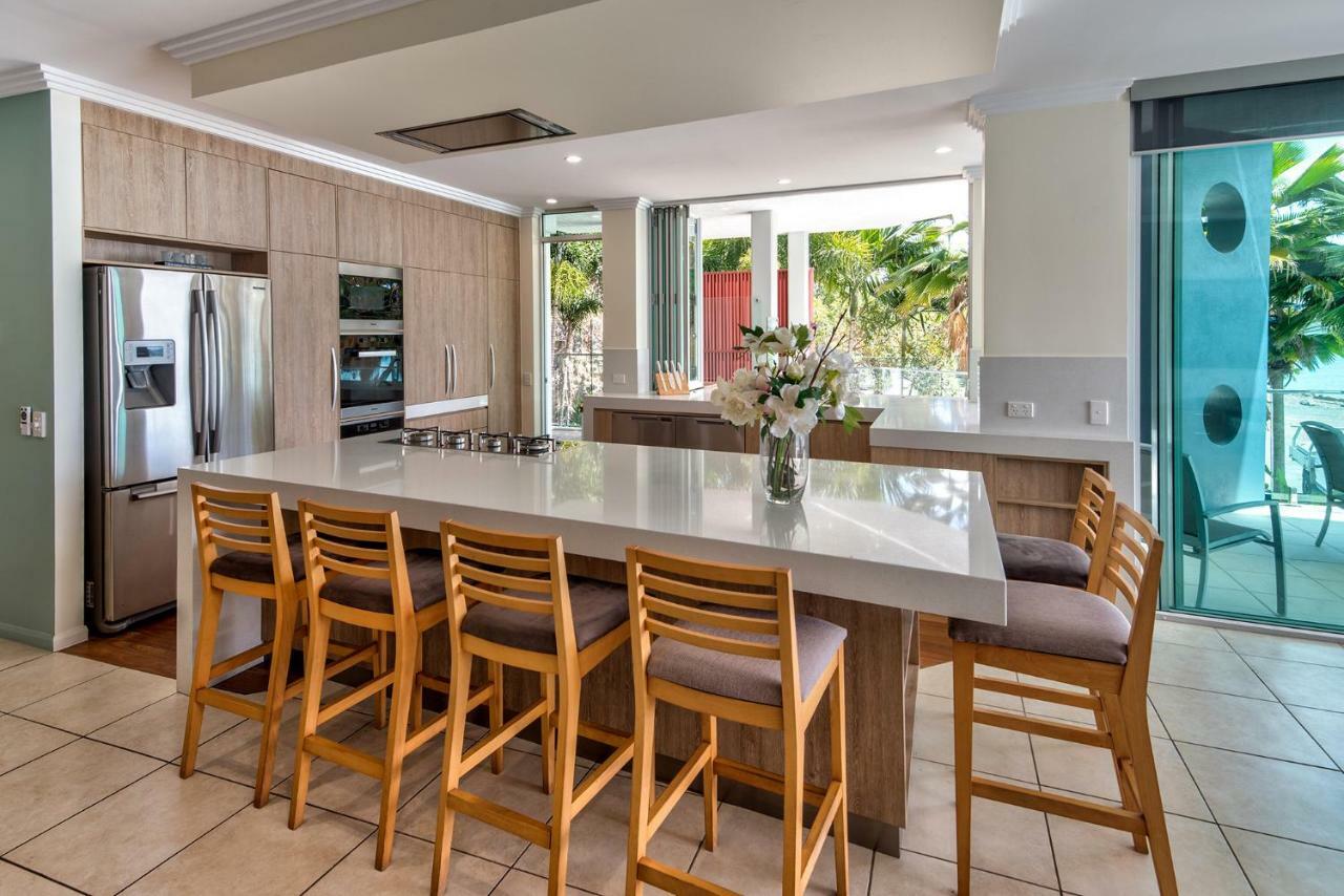 Apartment Pavillions On By Hiha Hamilton Island