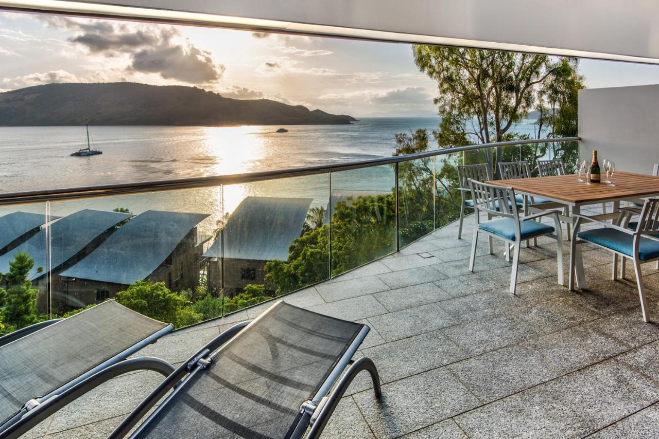 Holiday home Waves 5 Luxury 3 Bedroom Breathtaking Ocean Views Location *