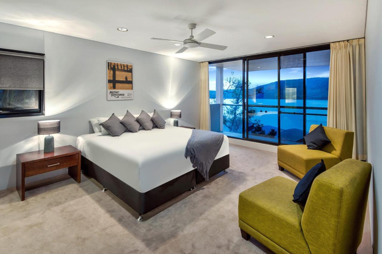 Waves 5 Luxury 3 Bedroom Breathtaking Ocean Views Location Hamilton Island
