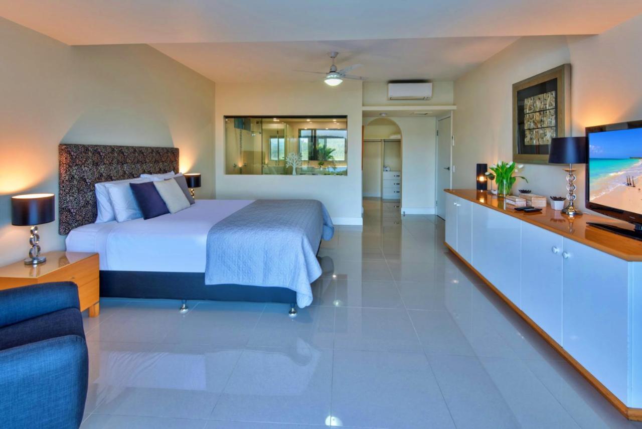 Bella Vista East 3 Luxury Ocean Views Large Flat Grassed Area And Buggy *