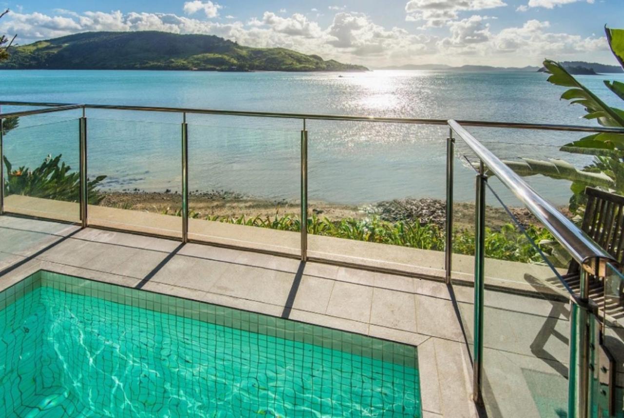 Holiday home Yacht Club 19 Bijou De Mer Ocean Front Private Pool 2 Buggies *