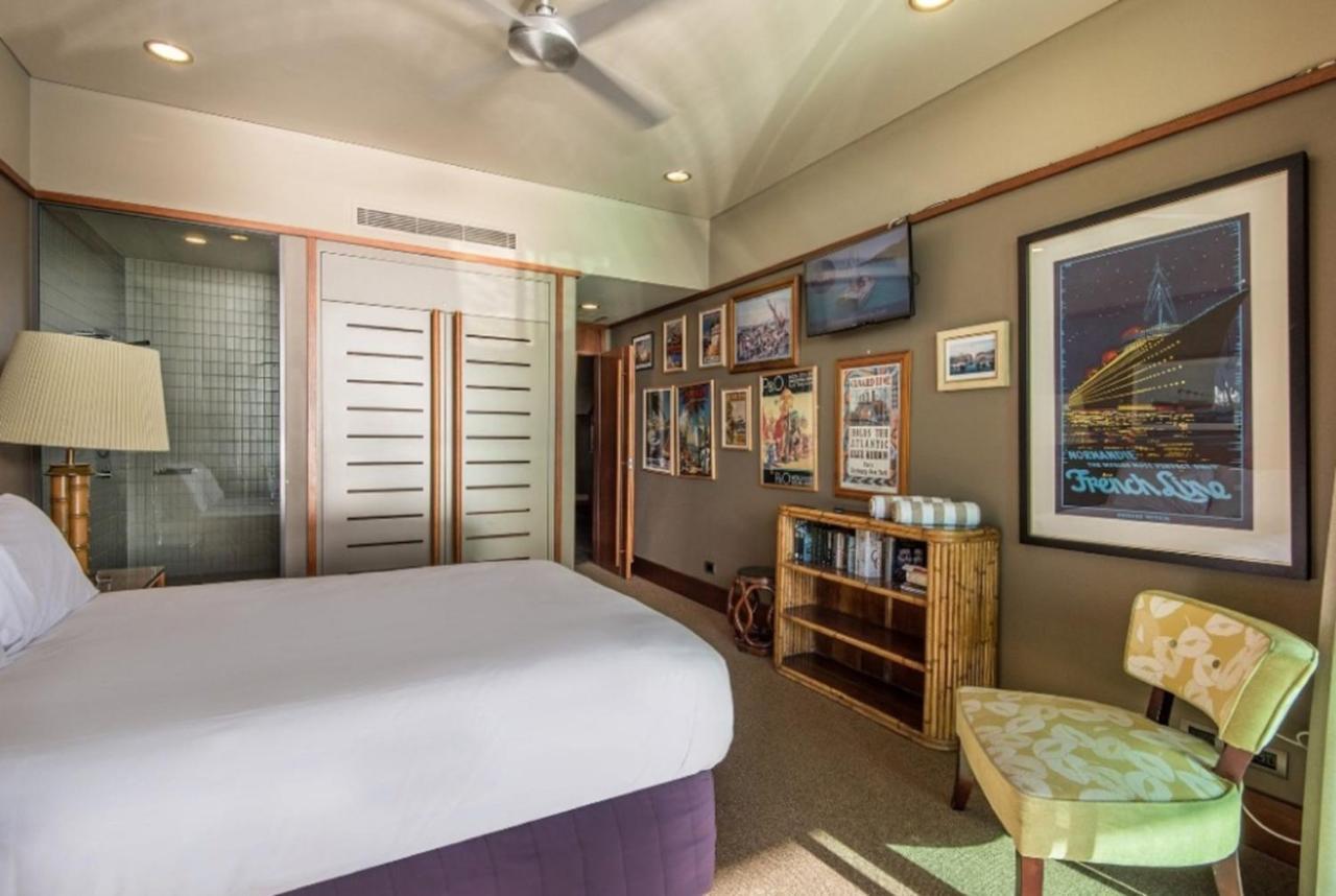 Holiday home Yacht Club 19 Bijou De Mer Ocean Front Private Pool 2 Buggies *