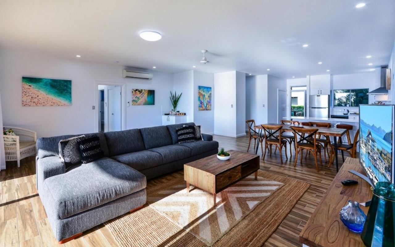 Blue Water Views Apartment Hamilton Island