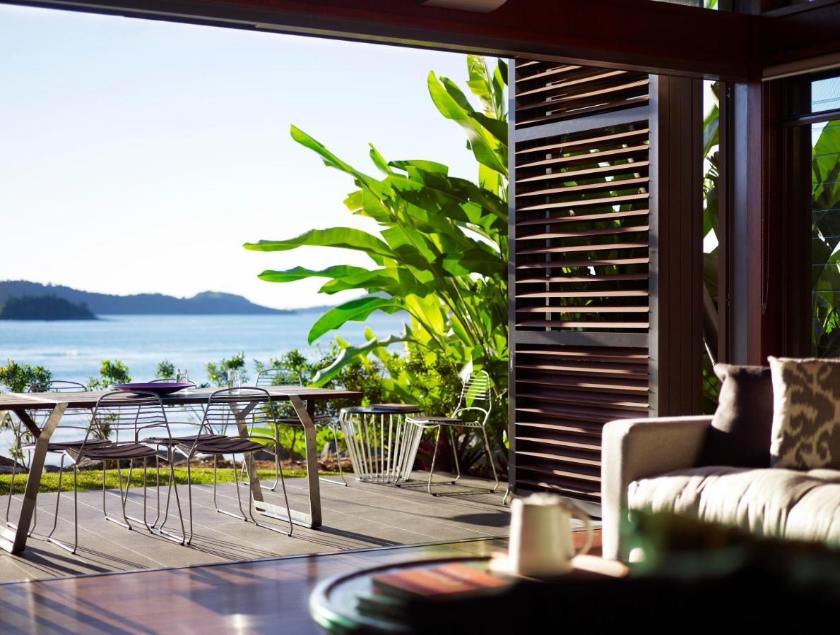 Yacht Club Villa *