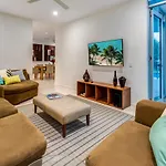 Pavillions 11 On Hamilton Island, Waterfront Apartment With Private Pool And Buggy