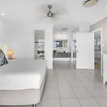 Lagoon Beachfront Lodge 206 On Hamilton Island By Hamorent