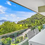 Lagoon Beachfront Lodge 206 On Hamilton Island By Hamorent