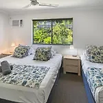 Sunset Waters Apartments