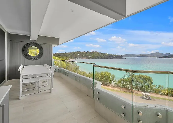 The Elite F208 By Hamorent On Hamilton Island