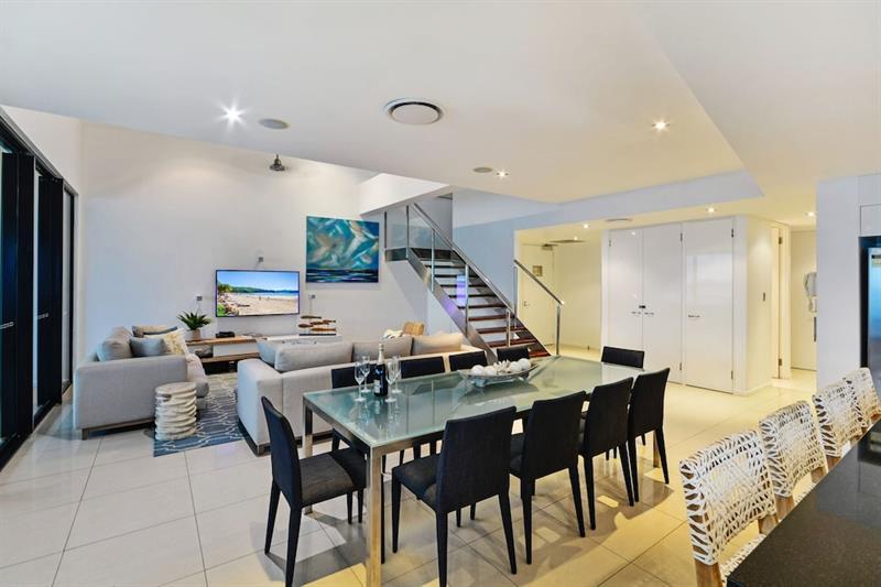 12 The Edge Oceanfront Deluxe 3 Bedroom Near Marina With Golf Buggy 4*